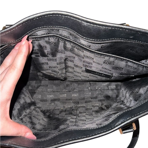 Large Black Michael Kors Purse - Picture 7 of 8